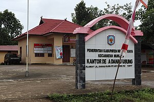 Kantor kepala desa Danau Usung