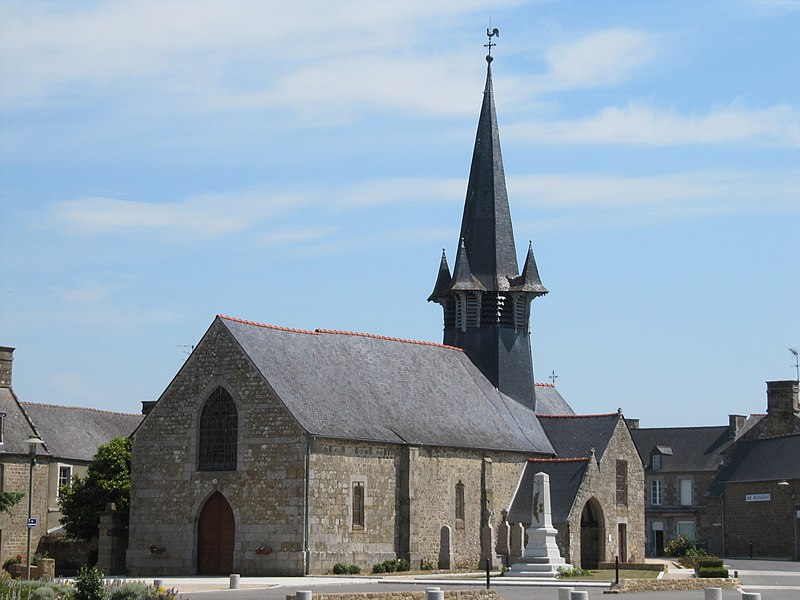 File:L'église de Chauvigné.jpg