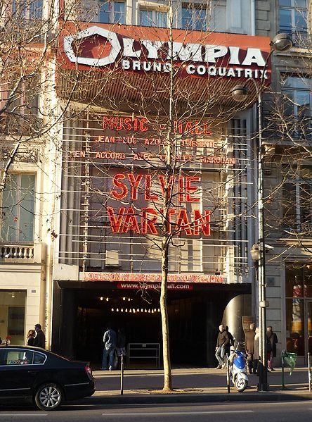 File:L'Olympia (Paris) en 2010.JPG