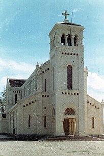 La Vang Eglise (Construit 1928, Détruit 1972) Septembre, 1967.jpg
