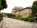 Lascar Phra Thinang Borom Phiman - Grand Palace (4509780272).jpg