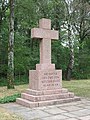 Gedenkkreuz „Die Opfer des Zweiten Weltkrieges klagen an“