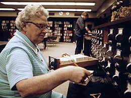 Librarian_at_the_card_files_at_a_senior_high_school_in_New_Ulm%2C_Minnesota_%281%29.jpg