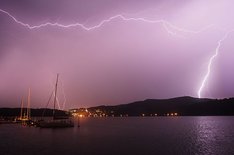 File:Lightning over Hudson River from Cold Spring.jpg