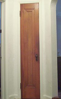 Closet - Wikipedia