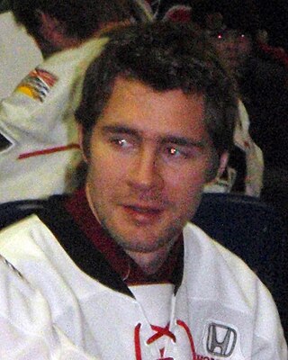 <span class="mw-page-title-main">Logan MacMillan</span> Canadian professional ice hockey centre (born 1989)