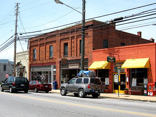 Main Street, Weaverville 2009