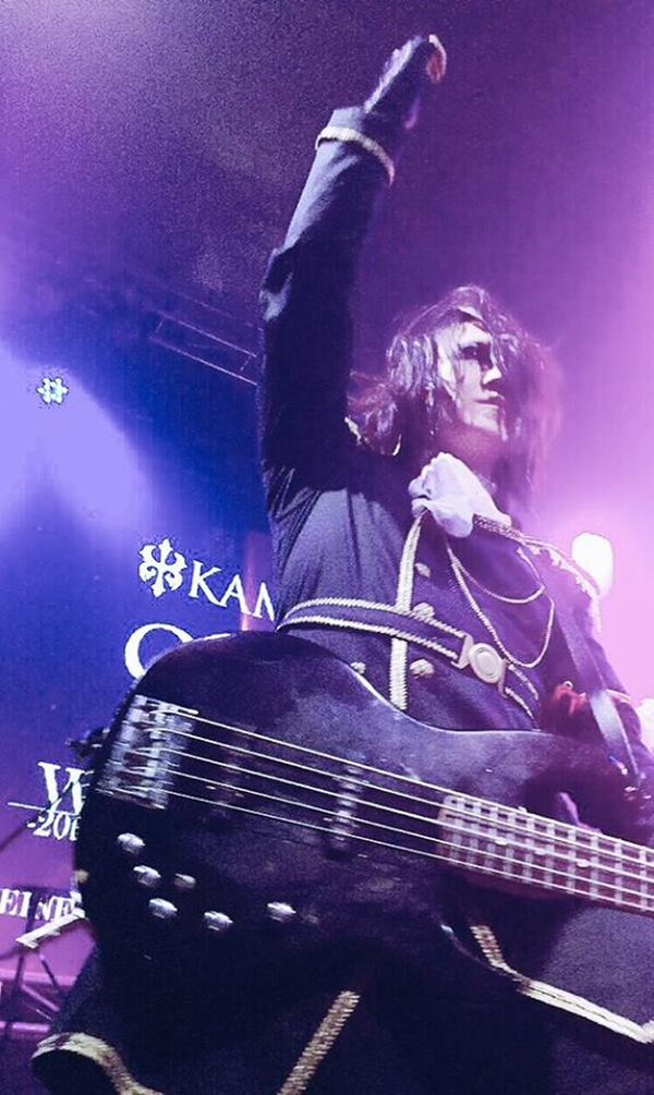 Masashi joined Versailles in 2010, following the death of Jasmine You.