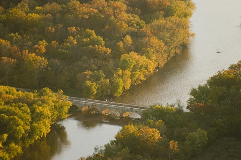 File:Monocacy Aqueduct 20091025 074684.jpg