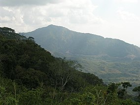 Montana La Sepultura, Chiapas- La Sepultura mountain (21707949469).jpg