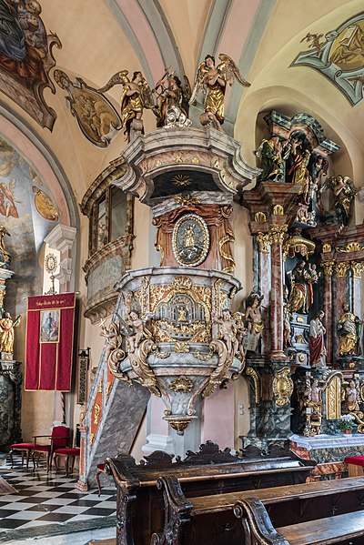 File:Moosburg Pfarrkirche hll Michael und Georg Kanzel 11092016 4164.jpg