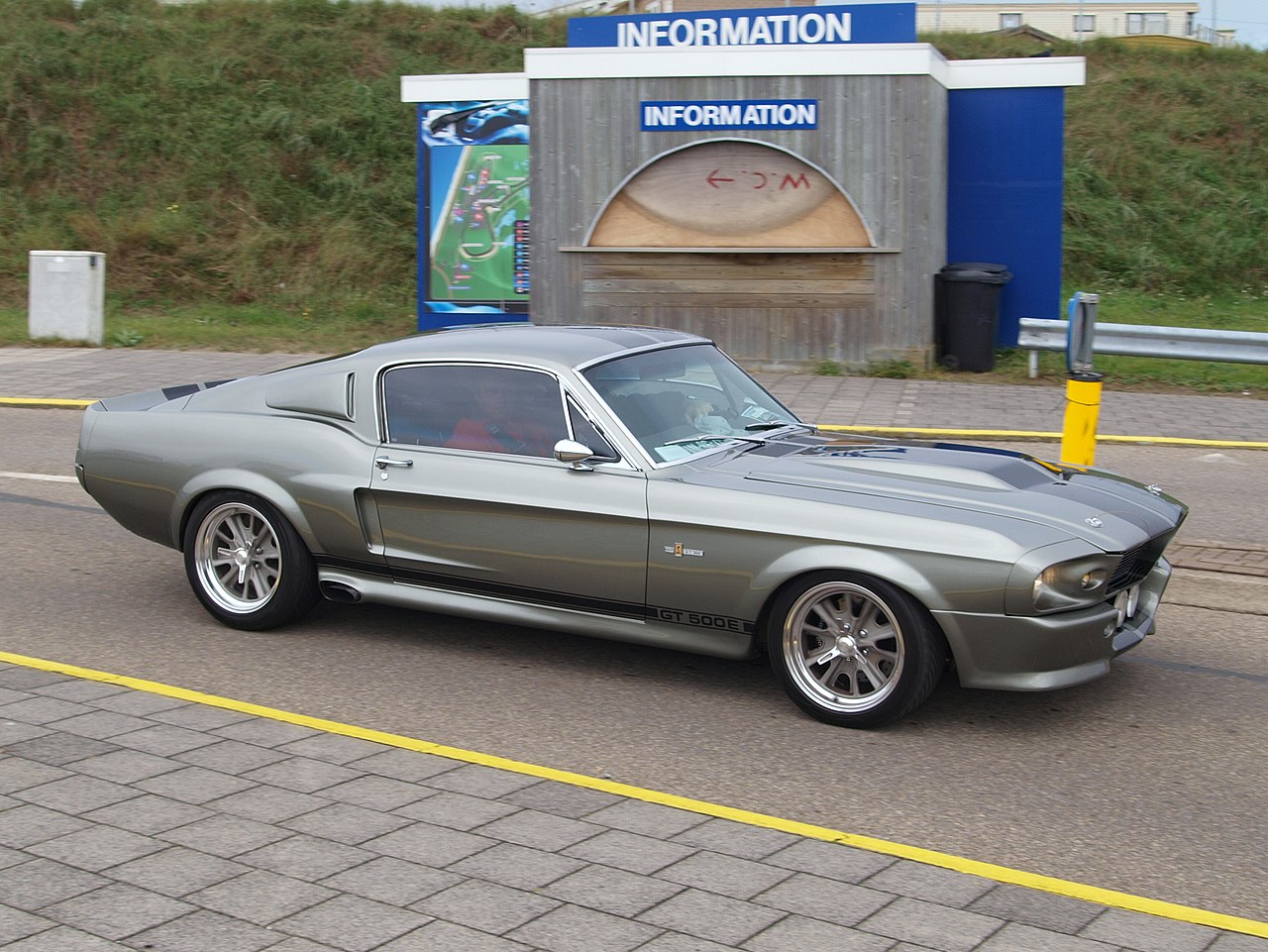 1967 Ford mustang gt-500e #6