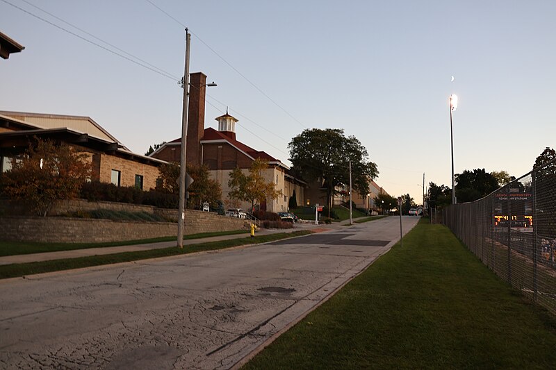 File:North Barstow Street, Waukesha (October 2023) 09.jpg