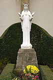 Statue de la Vierge au cœur d'Or installée à Pétange (Luxembourg).