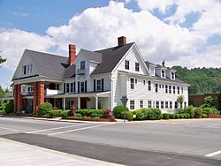 Nu-Wray Inn.jpg