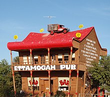 The Ettamogah Pub, near Albury, NSW. Original Ettamogah.JPG