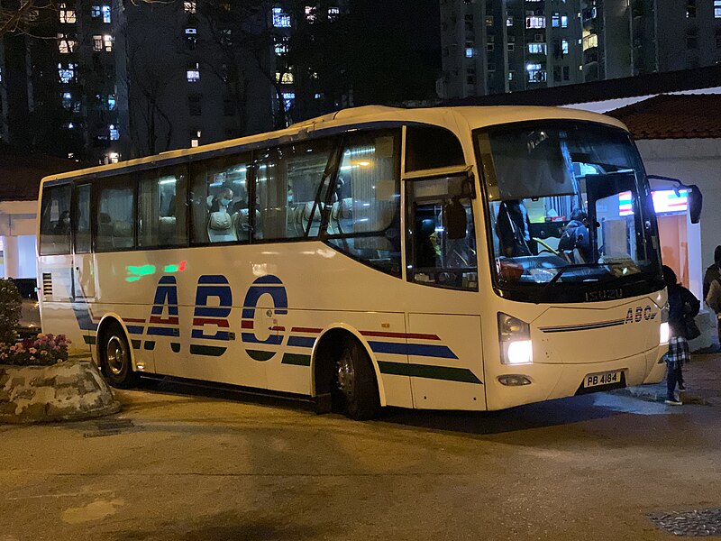 File:PB4184 ABC Touring NR711 in Tuen Mun 25-01-2021.jpg