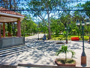 File:Ciudad de tela honduras playa.jpg – Travel guide at Wikivoyage