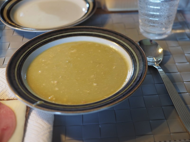 File:Pea soup in Lohja.jpg