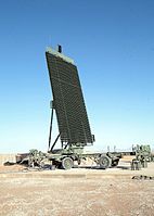 Фазирана антенна решетка на радара за защита от балистични ракети AN/TPS-59(V)3, използван от американския морски корпус в Афганистан
