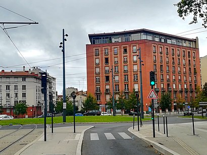 Comment aller à Rond-Point de Catalogne en transport en commun - A propos de cet endroit