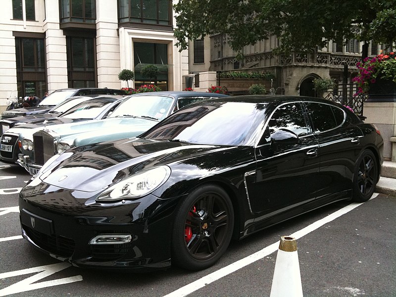 File:Porsche Panamera London.jpg