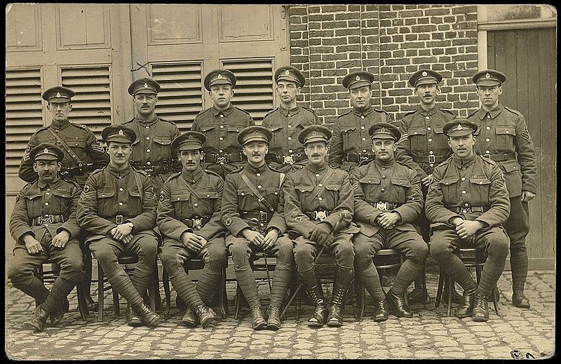 File:Postcard photograph of G E Essex and regiment taken 1917 Wellcome L0051444.jpg