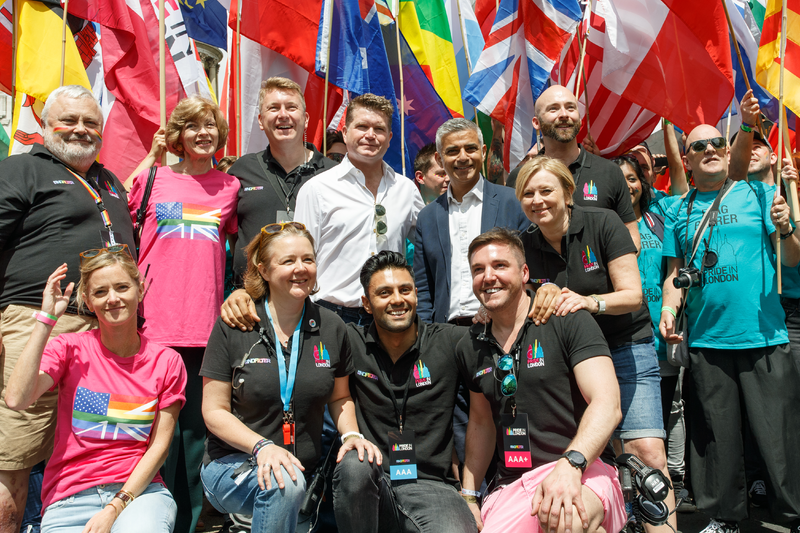 File:Pride in London 2016 - Matthew Barzun, Sadiq Khan and senior members of Pride in London.png