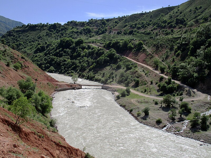 File:Pskem bridge near ispay.jpg