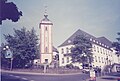 Rathaus und alte Kirche (50785752917).jpg