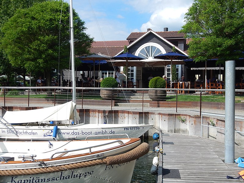 File:Restaurant Landhaus Malereck - panoramio (2).jpg