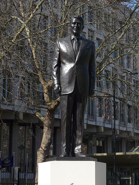 File:Ronald Reagan Statue, Grosvenor Square.jpg