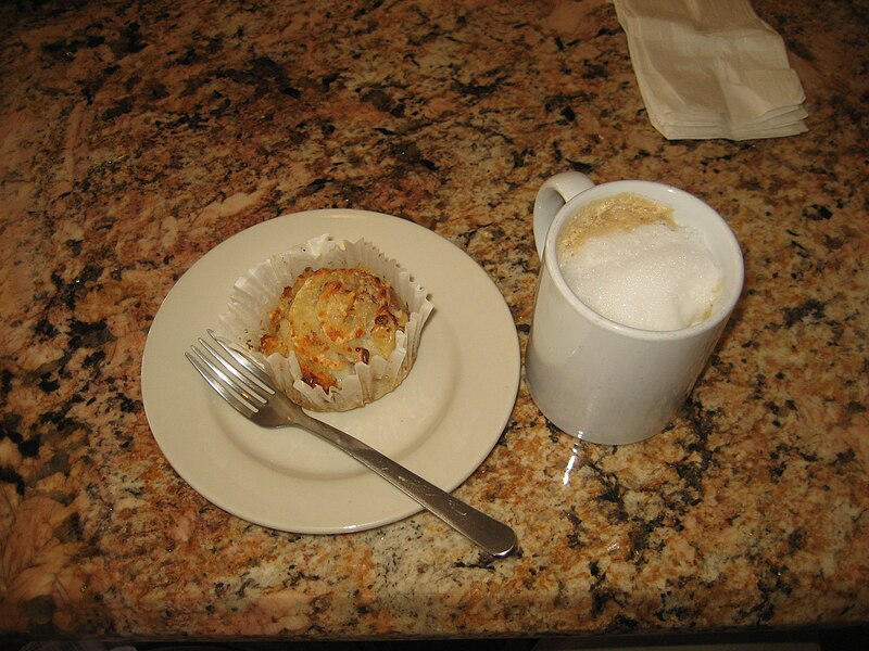 File:Rose Nicaud Cappucino Potatoes Dauphine.jpg