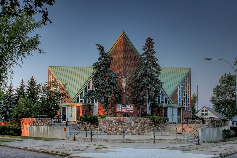 File:Saint Pius X Edmonton Alberta Canada 02A.jpg