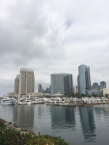 San Diego (27064158374).jpg