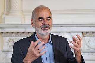 <span class="mw-page-title-main">David Spiegelhalter</span> English statistician (born 1953)