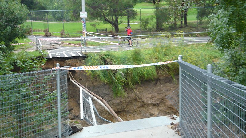 File:SolwayStFootBridge,EastMalvernDestoyed.jpg