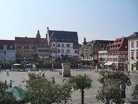 File:Square in Landau.JPG