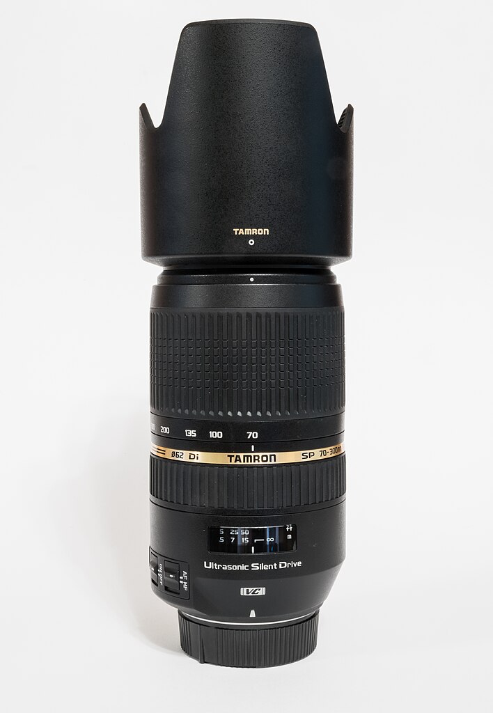 File:Tamron AF 70-300mm 4-5.6 Di SP VC USD - 2015-08-28 (4)-HDR.jpg -  Wikimedia Commons
