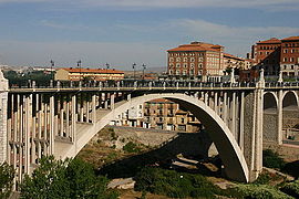 The "Viaducto"