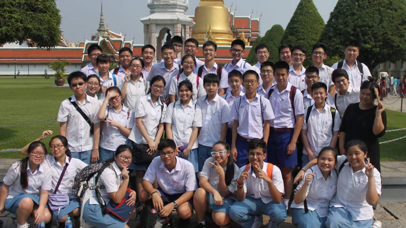 File:Thai students and Singaporean Students.png