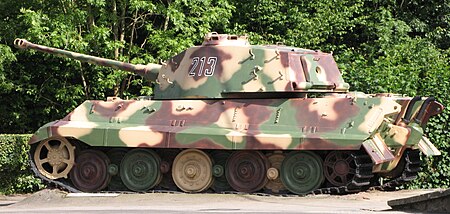 Tập tin:Tiger II La Gleize2008.jpg
