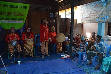 Tingkilan, the traditional music of the Kutai people[11]