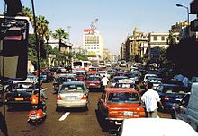 El tráfico es muy intenso en El Cairo.