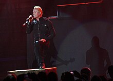 McNevan performing with Thousand Foot Krutch in 2011 TrevorMcNevan2011GreenBay.jpg