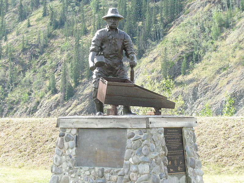 File:Tribute to the Miner Yukon.jpg