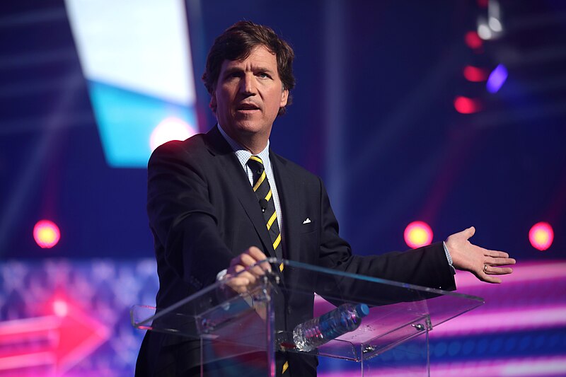 File:Tucker Carlson (51770614521).jpg