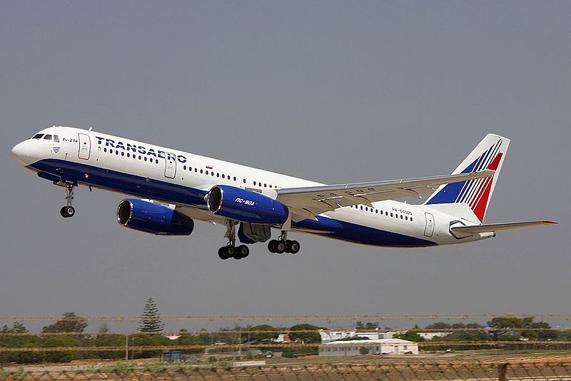 File:Tupolev Tu-214, Transaero Airlines JP6051375.jpg