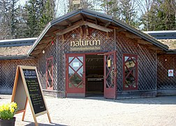Le Naturum de Tyresta, qui contient une exposition sur l'ensemble des parcs nationaux suédois.