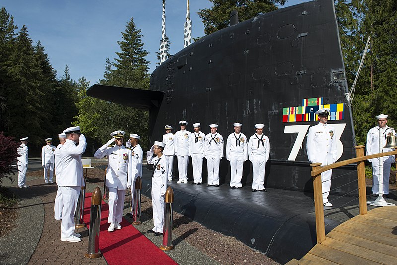 File:USS Houston Decommissions After 33 Years of Service 160826-N-UD469-011.jpg